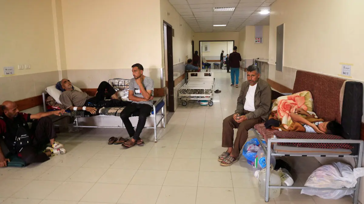 رغم التهدئة.. غزة تواجه أزمة طبية خانقة وحرمان عشرات آلاف المرضى