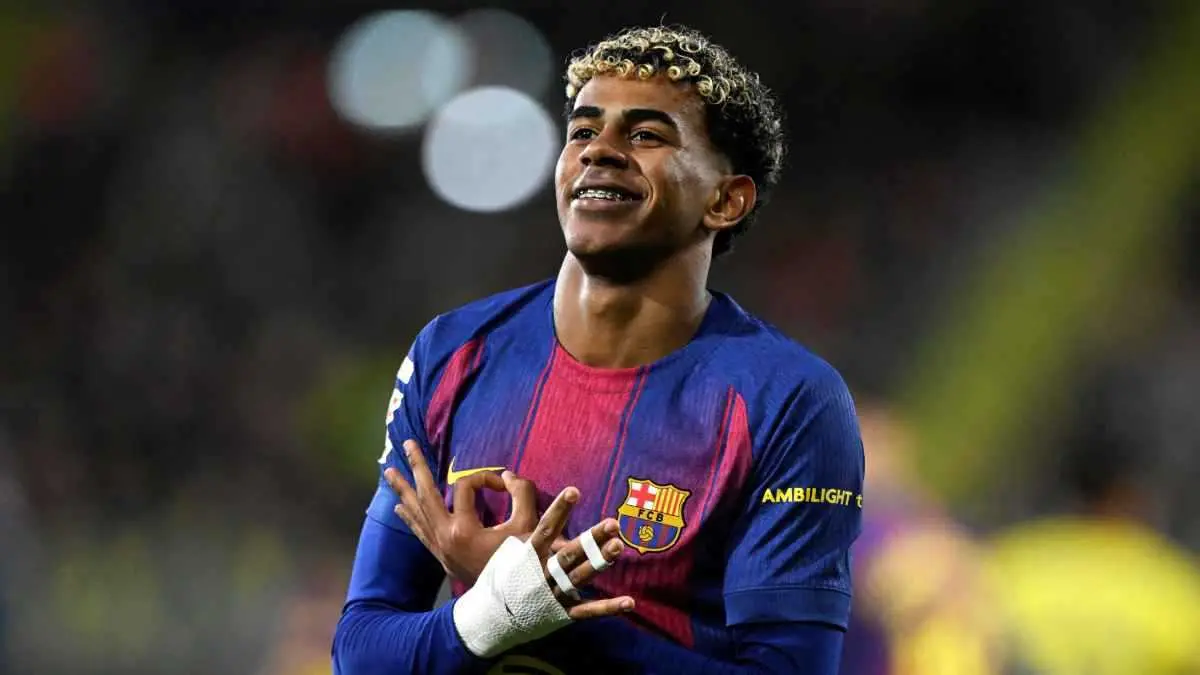 على خطى كريستيانو رونالدو.. لامين جمال يقتحم عالم اليوتيوب (فيديو)