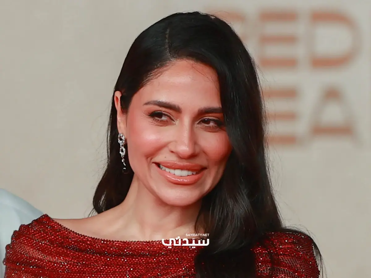 صيحات جمالية اعتمدتها إلهام علي في عام 2025.. أناقة عربية بلمسة عصرية