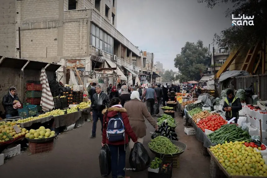 وزارة الزراعة.. الخضار والفواكه متوفرة بالأسواق المحلية وتلبي حاجة المواطنين