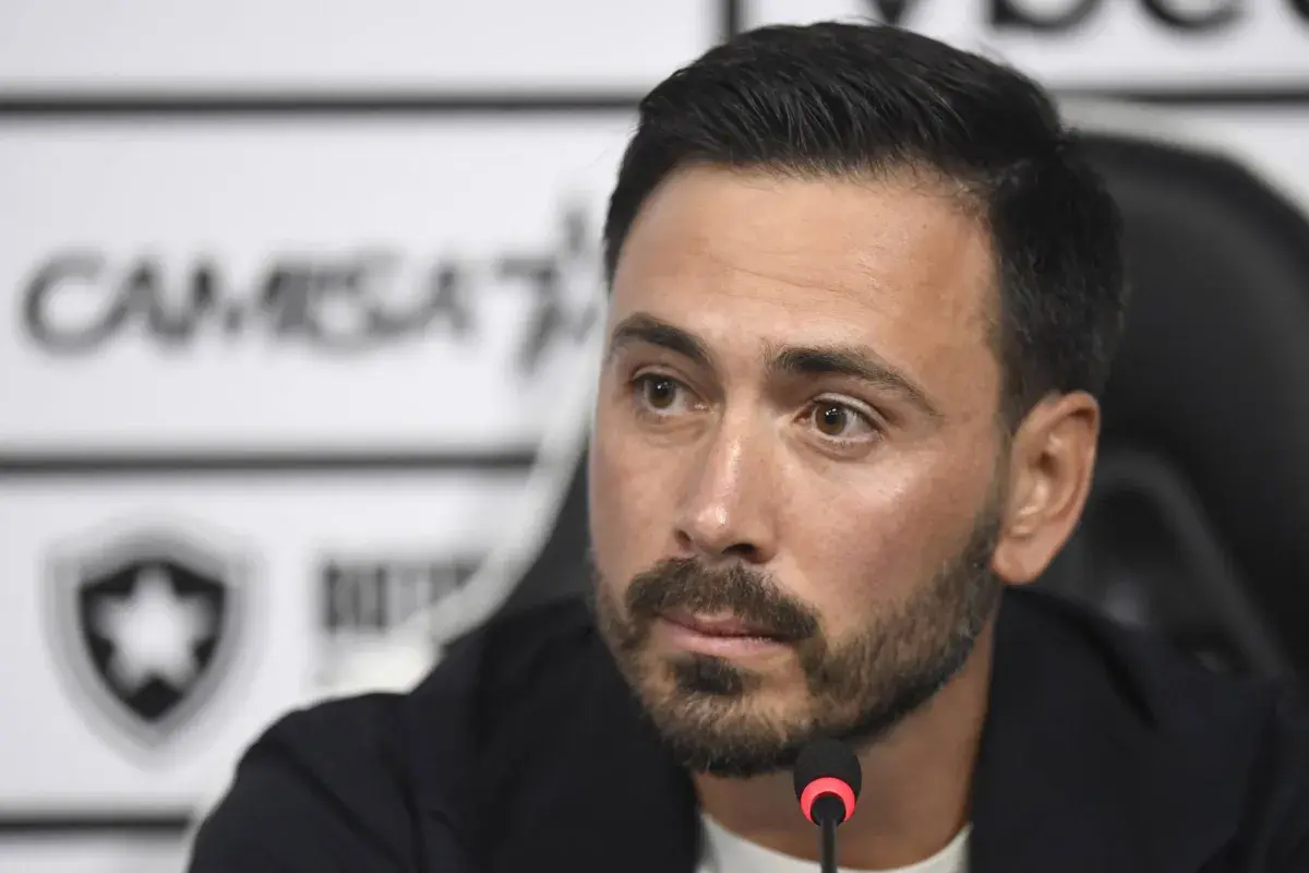 بيزا الإيطالي يدرس التعاقد مع ديفيد أنشيلوتي