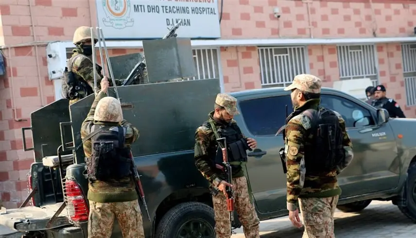 مقتل 5 من رجال الشرطة في باكستان - موقع 24