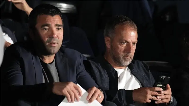 ديكو أمام مهمة شبه مستحيلة لحل أزمة برشلونة