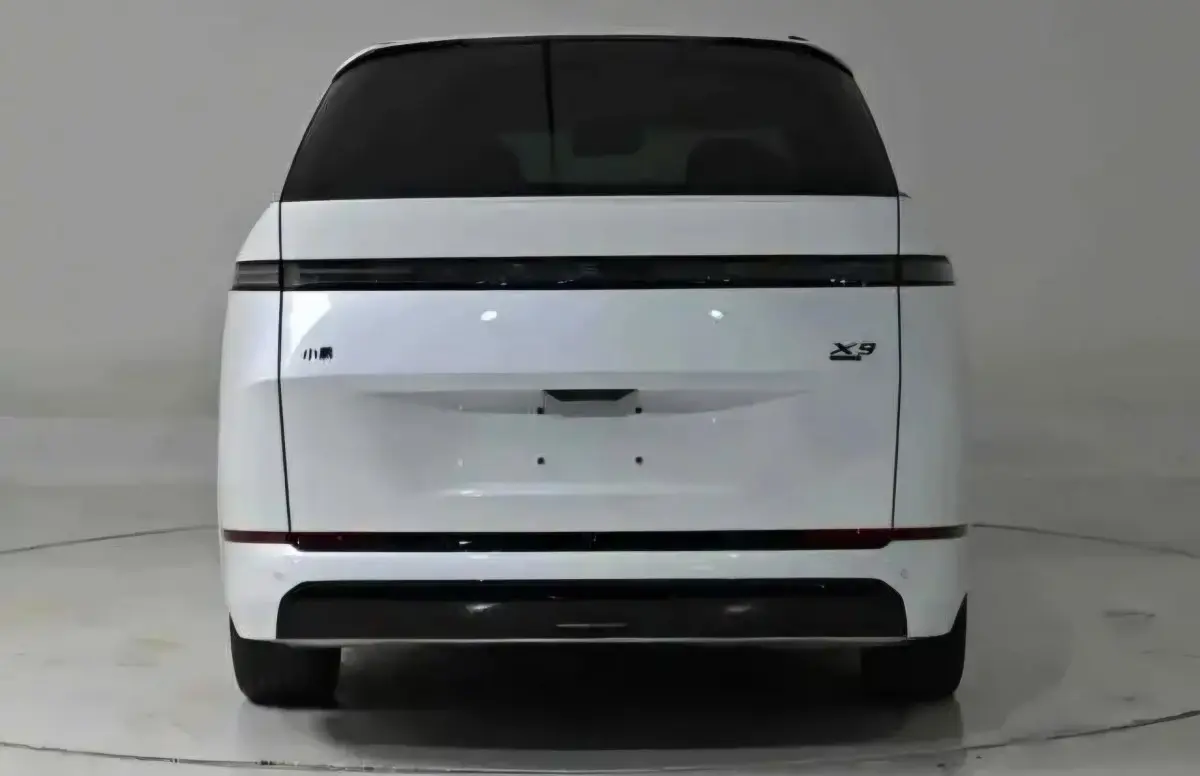 XPeng X9: تحسينات في قوة الحوسبة ومدى البطارية المعزز
