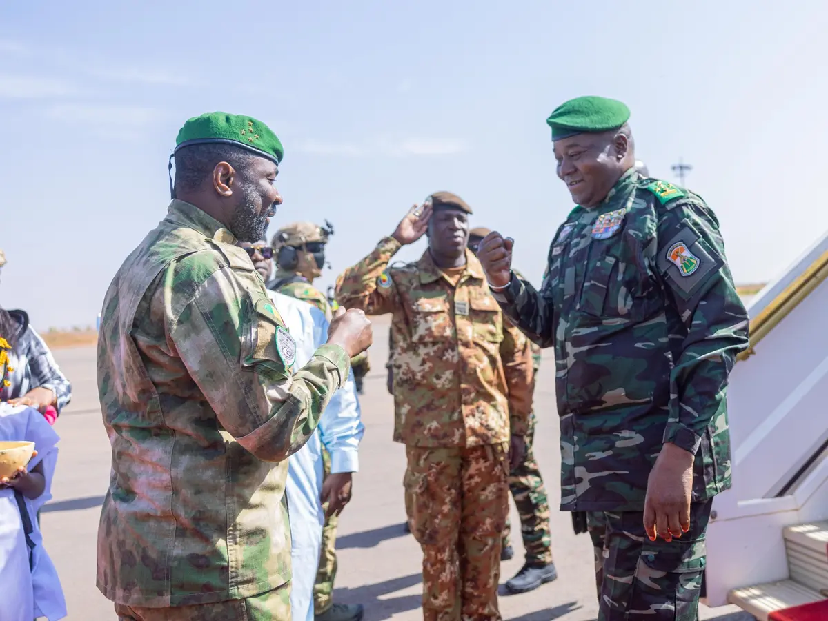 تأجيل وصول رئيس بوركينا فاسو يعيد ترتيب برنامج قمة الساحل