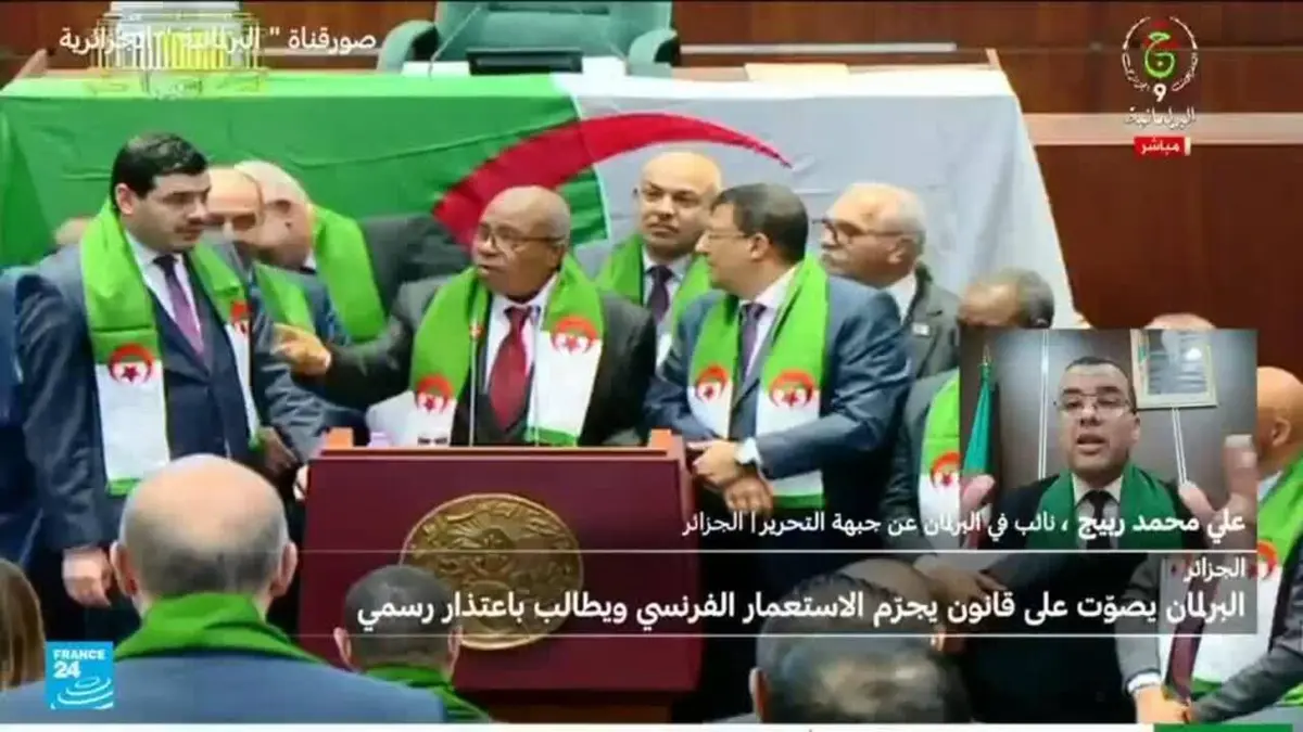 هل من دلالة لاختيار الجزائر هذا التوقيت للتصويت على قانون يجرم الاستعمار الفرنسي ويطالب باعتذار؟