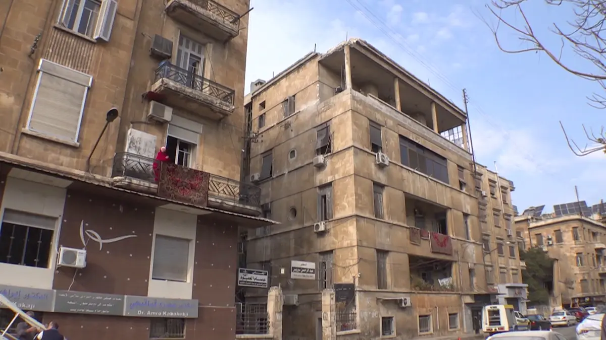 نزوح ودمار في حلب إثر مواجهات بين قوات حكومية وقسد