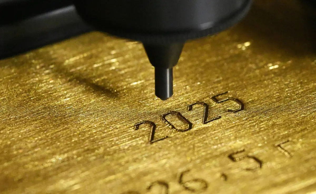 الذهب فوق 4500 دولار للمرة الأولى.. والفضة تصعد إلى مستويات قياسية