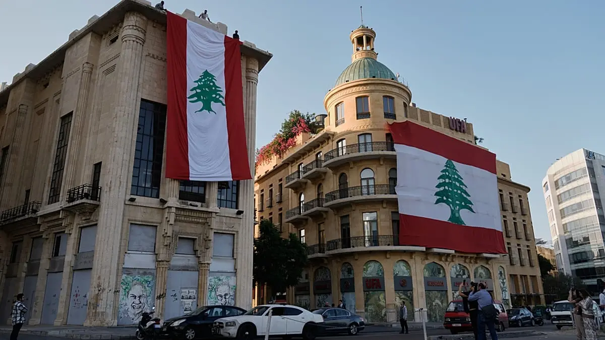 مقتل "الطرماح" يعيد فتح ملف "القادة الهاربين".. هل يؤوي لبنان مئات الضباط السوريين؟