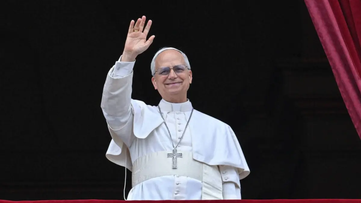 البابا ليو الرابع عشر يدعو إلى هدنة عالمية في عيد الميلاد