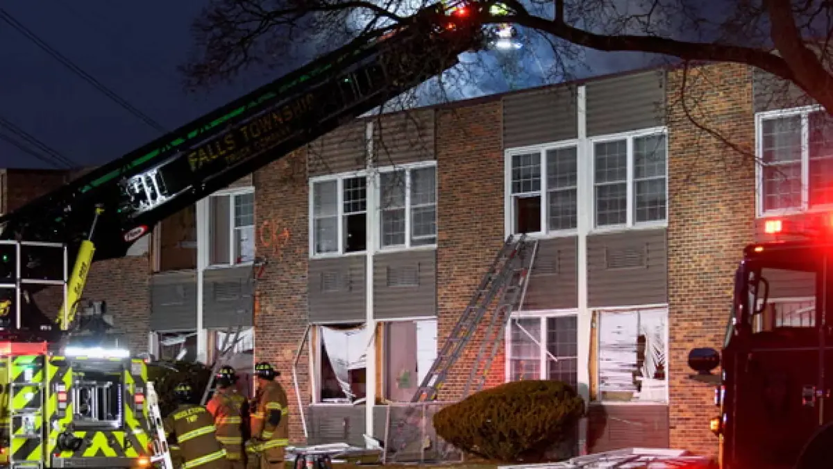 انفجار مروع يضرب دارا للمسنين قرب فيلادلفيا.. قتيلان ومفقودون وسط ترجيحات بتسرب للغاز