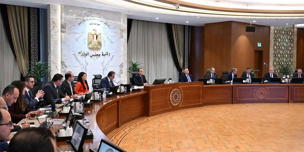رئيس الوزراء يتابع جهود صياغة الرؤية المستقبلية للسياسات الاستثمارية المحفزة والتيسيرات - أموال الغد