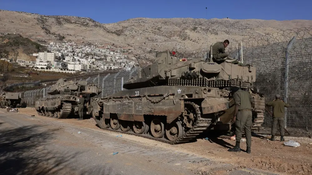 قوات الاحتلال الإسرائيلي تتوغل في بلدة بريف القنيطرة وتعتقل شابين