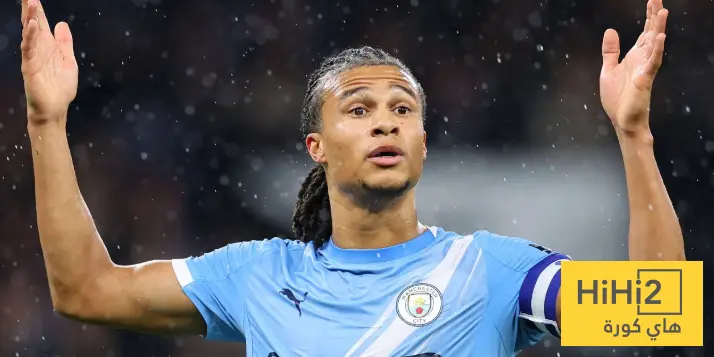 الأندية المهتمة بضم آكي من السيتي