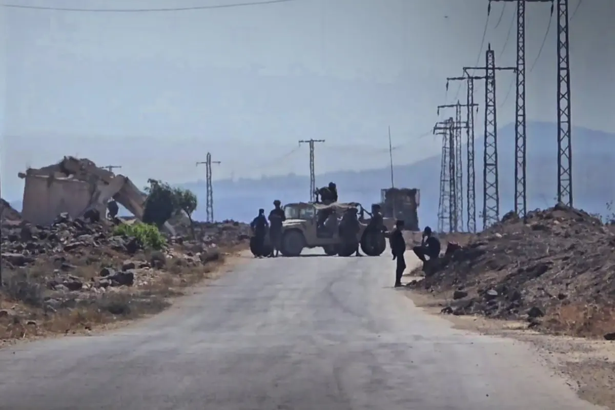 الاحتلال الإسرائيلي يعزز وجوده في قاعدة بالقنيطرة جنوبي سوريا