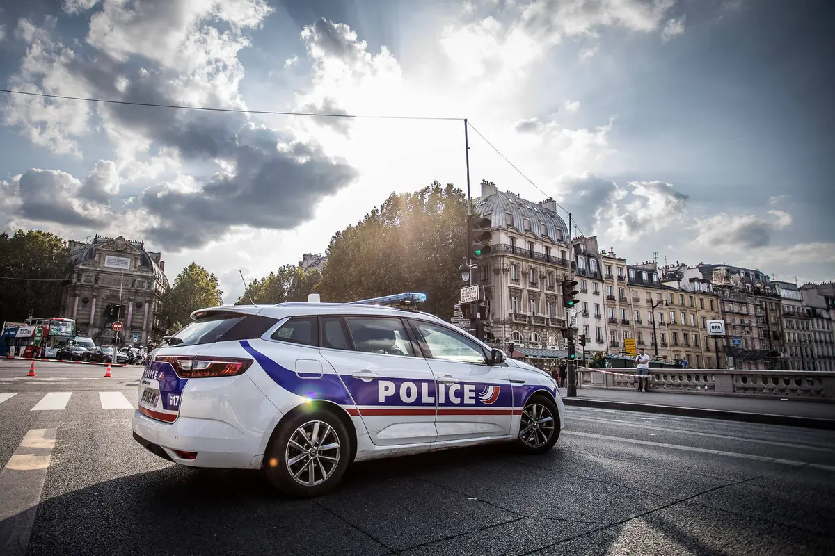 سرقة ياقوت بقيمة 150 ألف يورو في باريس