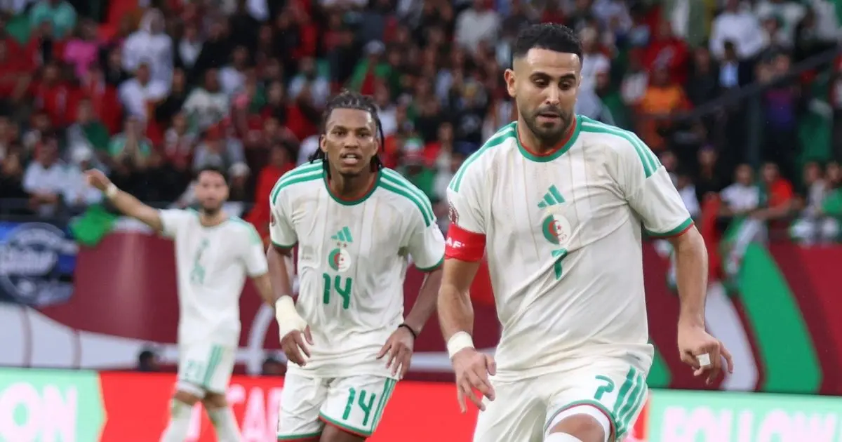 رياض محرز: الجزائر تريد الوصول للنهائي لكن لا يجب المبالغة في التفاؤل