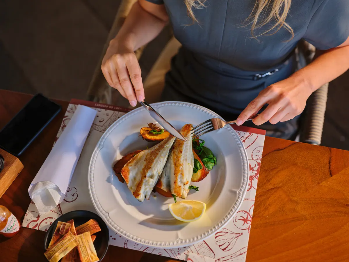 كم مرة يجب تناول السمك أسبوعيا؟