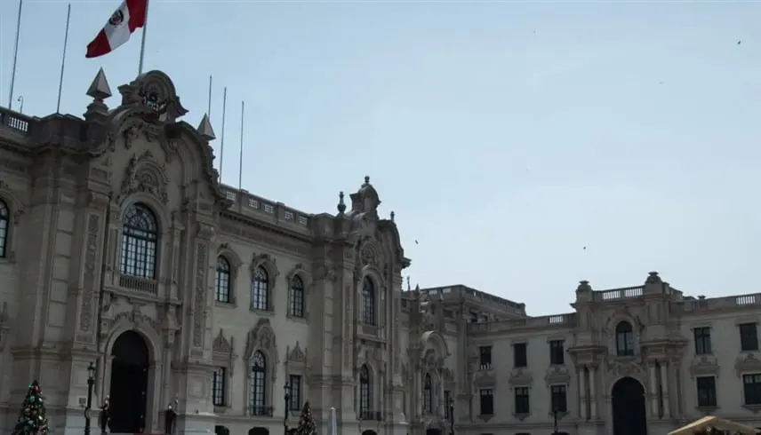 34 مرشحاً يتنافسون على الرئاسة في بيرو وسط أزمة ثقة سياسية - موقع 24