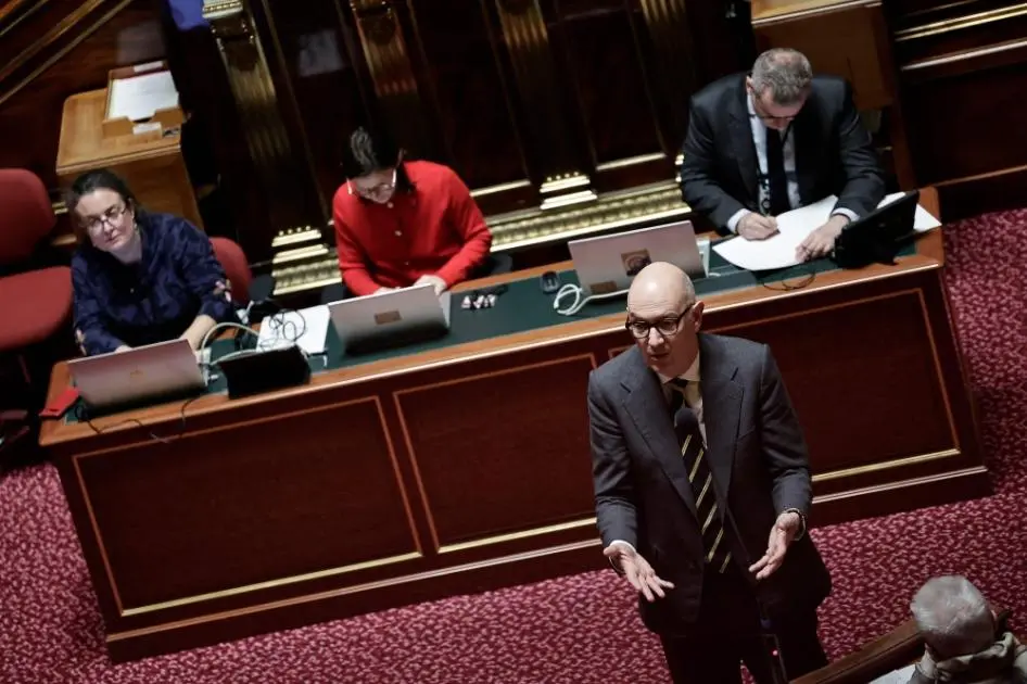 مجلس النواب الفرنسي يقر بالإجماع التشريع الطارئ للميزانية