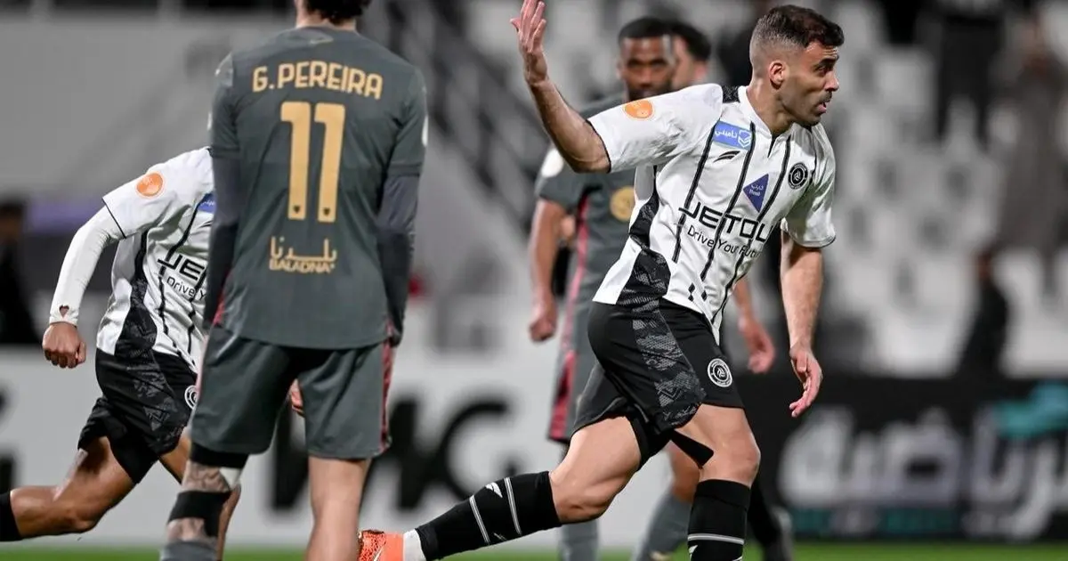 صدمة للشباب.. إصابة عبد الرزاق حمد الله بطل كأس العرب وغيابه طويلاً