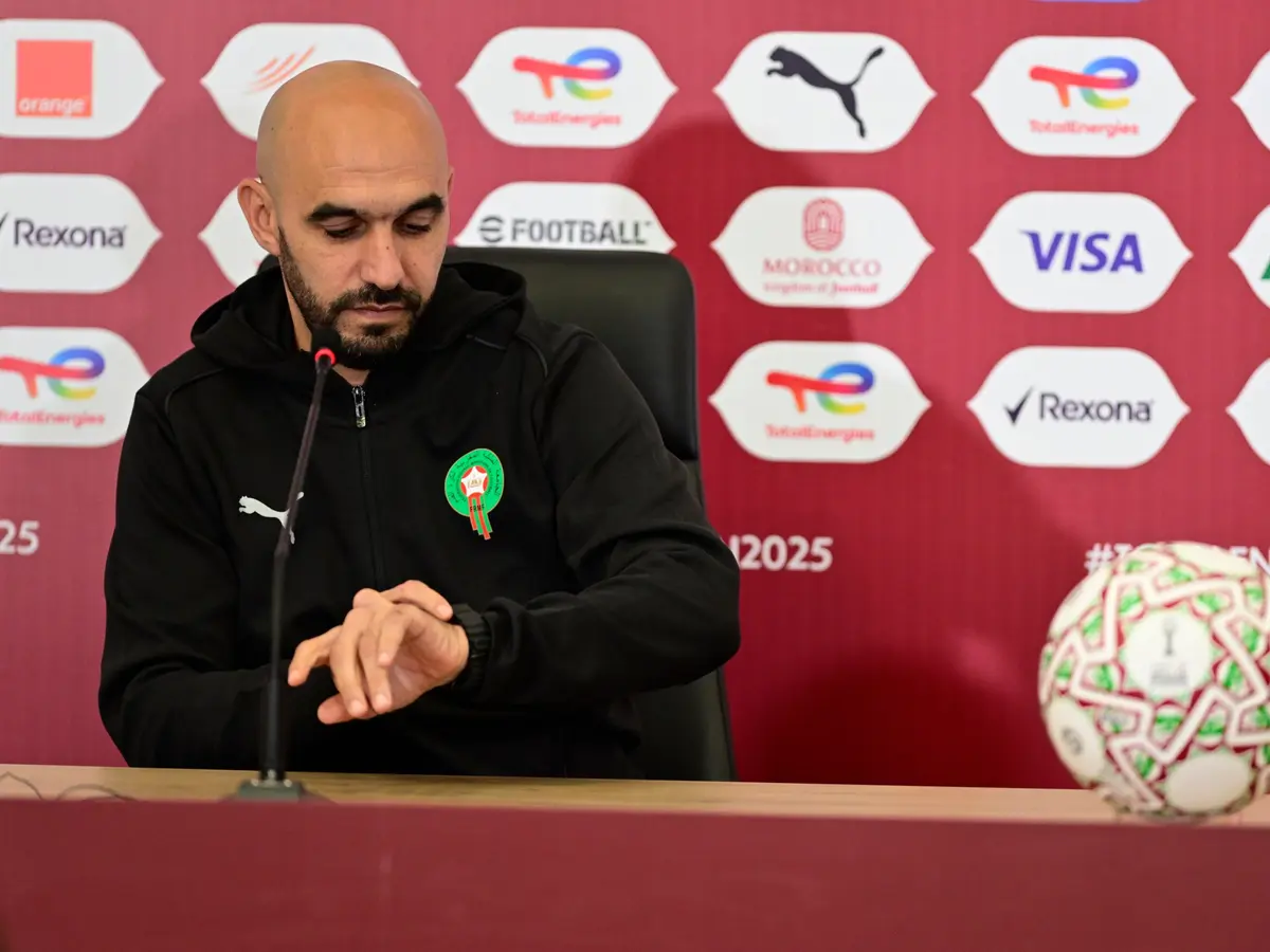 الركراكي ينفي إصابة أكرد ويتحدث عن احتمال مشاركة حكيمي ضد مالي