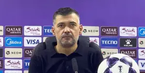 كونسيساو يوضح سر التحول التكتيكي لفابينهو أمام ناساف