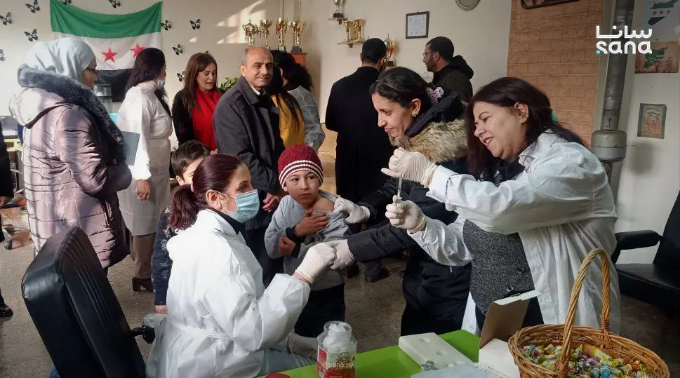 التربية السورية تنفذ حملة اللقاح المدرسي الوطني بدمشق وفق معايير السلامة الصحية