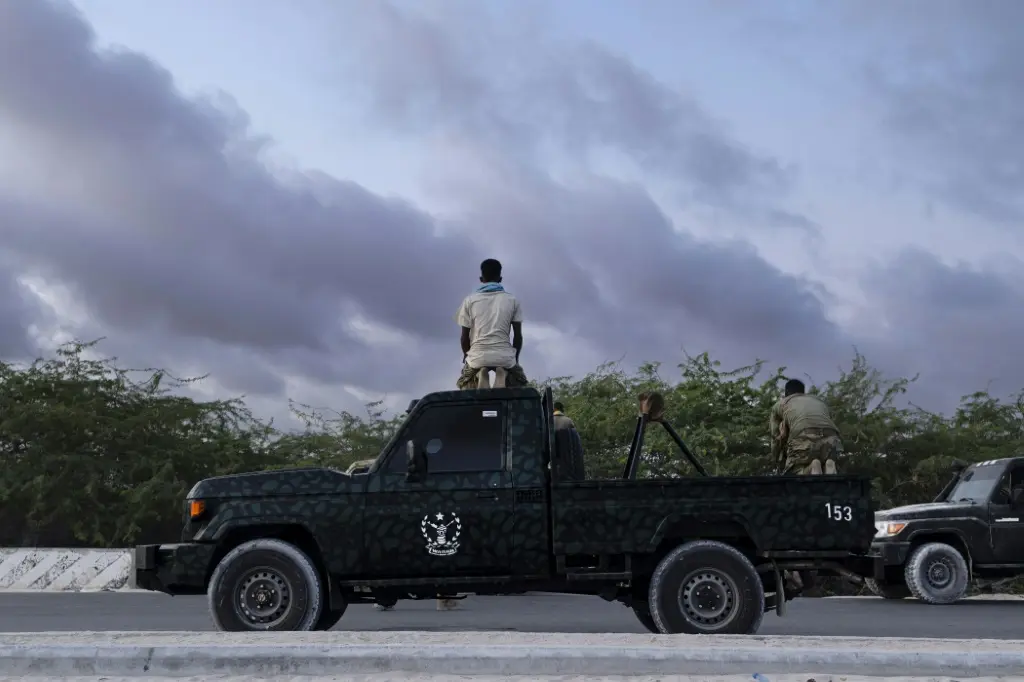 أول انتخابات محلية في مقديشو منذ عقود وسط إجراءات أمنية مشددة