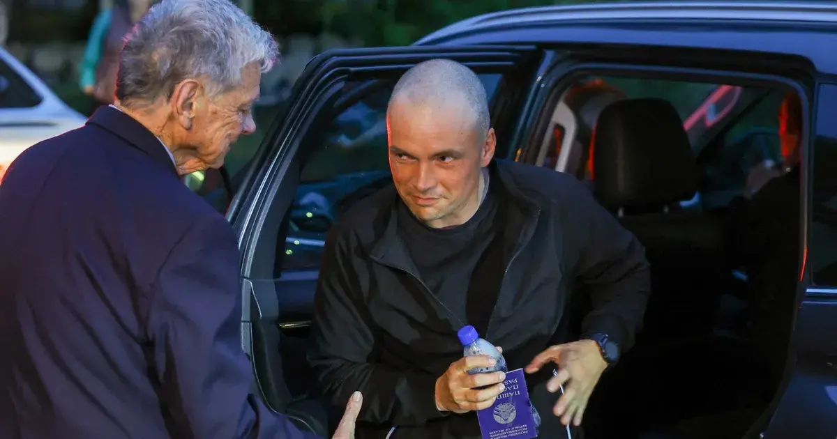 كيف أطلقت الولايات المتحدة سراح سجنائها من بيلاروس؟