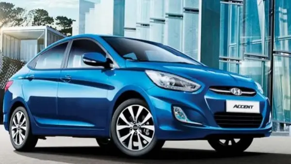 اركب هيونداي أكسنت RB أوتوماتيك بـ 550 ألف جنيه