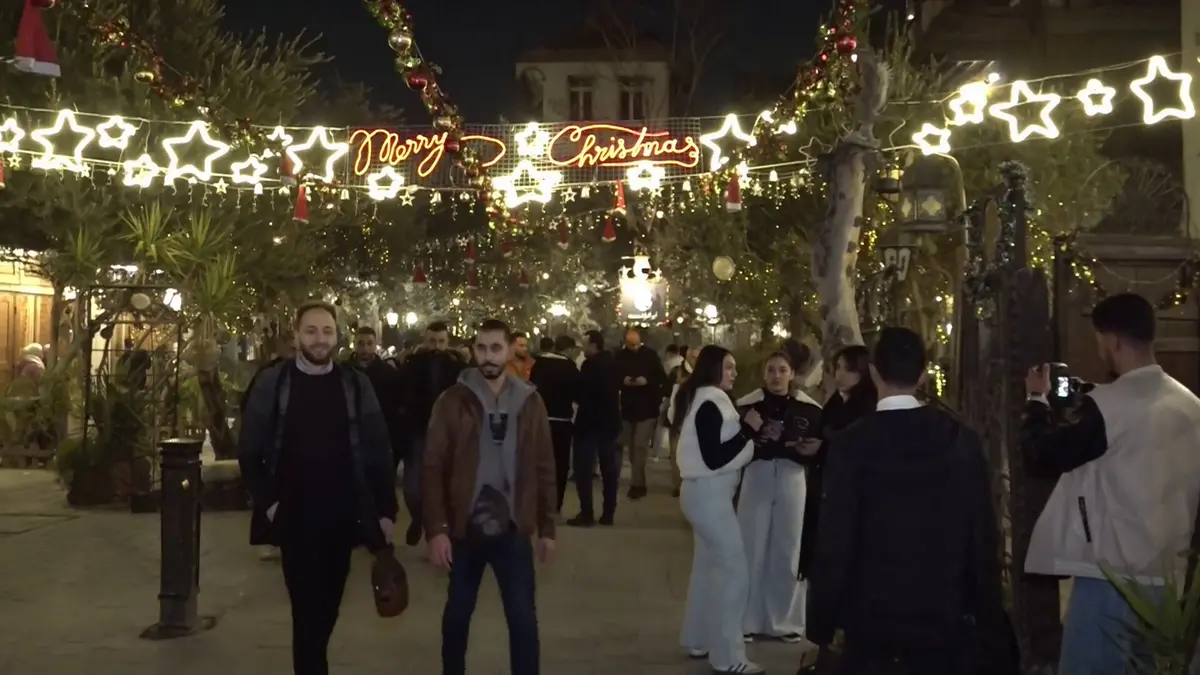 أجواء بهجة وفرح.. مسيحيو سوريا يحتفلون بعيد الميلاد