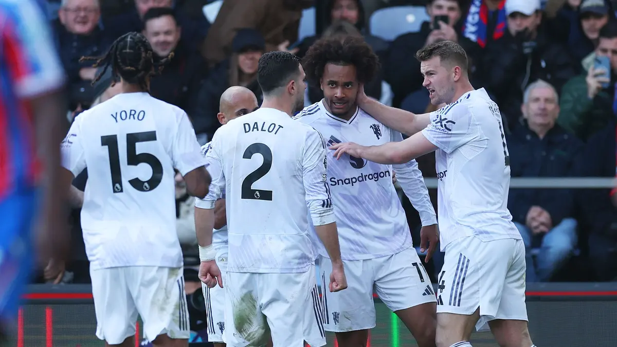 روما يتحرك لضم مهاجم مانشستر يونايتد