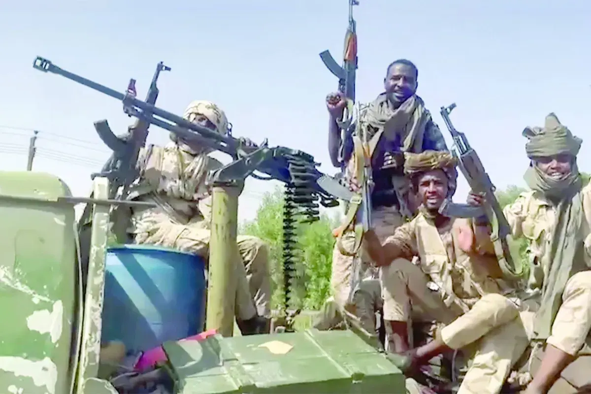 «الدعم السريع» تتقدم غرباً وحاكم إقليم دارفور يتوعد