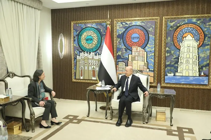 العالم مع الوحدة اليمنية ..الرئيس اليمني : يشيد ببيان مجلس الامن ويؤكد التزام الدولة بحماية مركزها القانوني