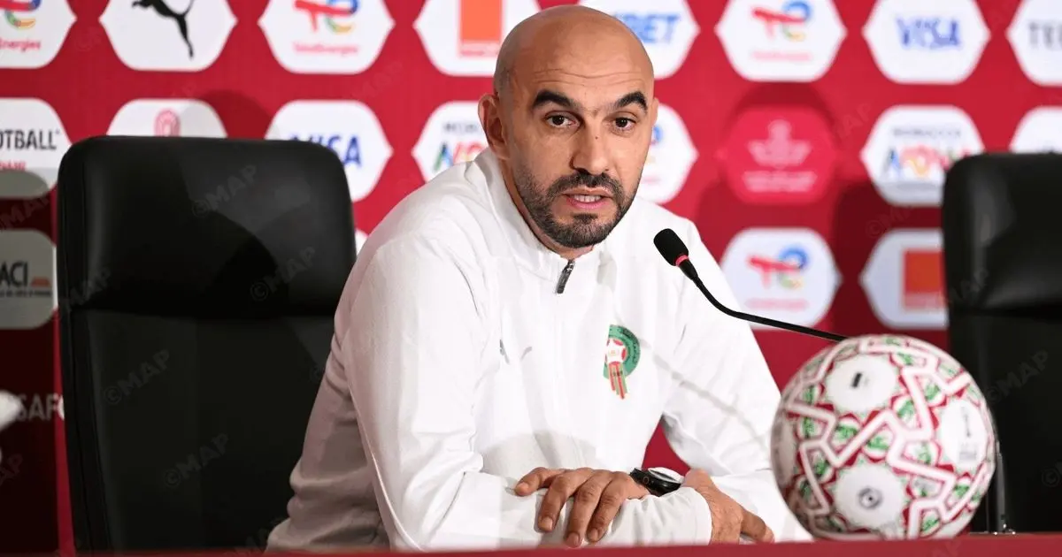 الركراكي يرد على شائعات إصابة أكرد ويؤكد عدم جاهزية سايس لمواجهة مالي