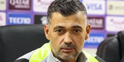 كونسيساو يعترف بحرقة الغضب ويحذر