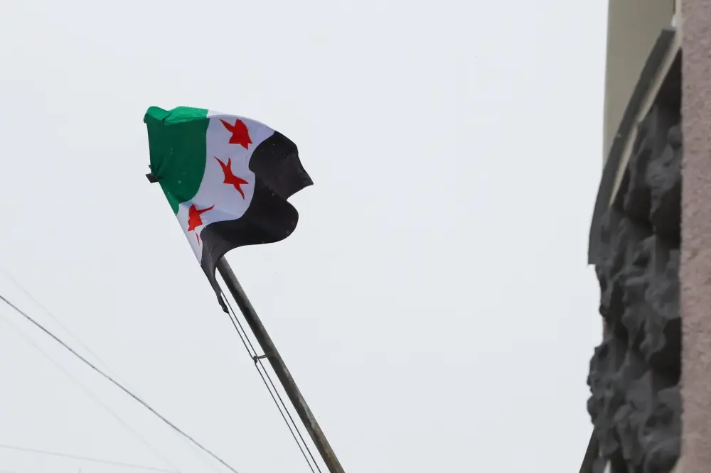 الخارجية تطلق نظاماً إلكترونياً جديداً لتسريع المعاملات القنصلية في عدد من البعثات