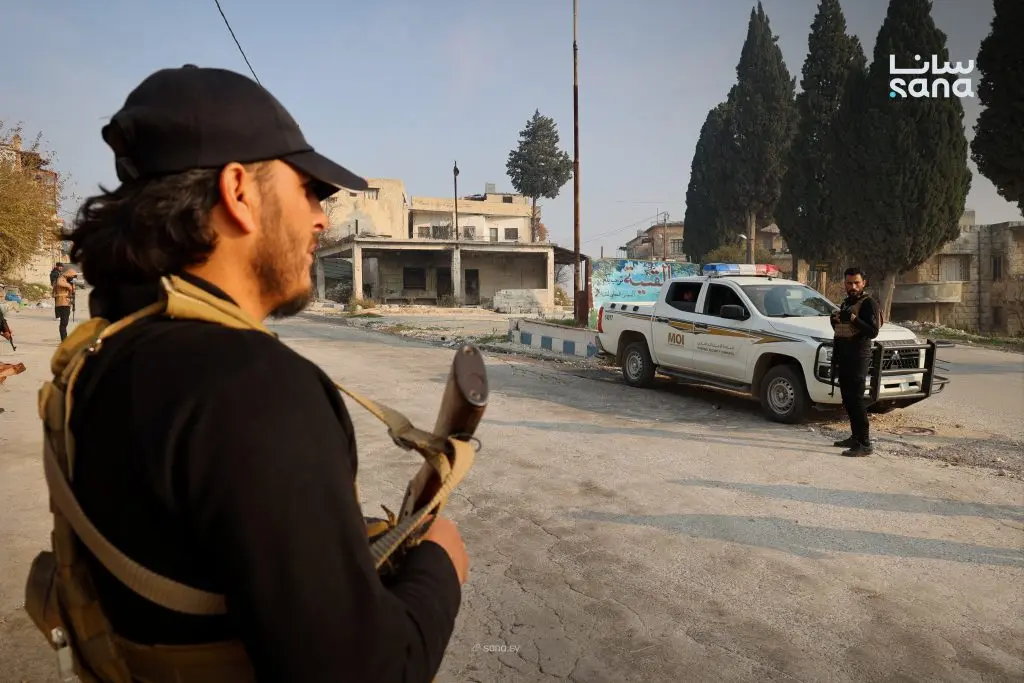 انتشار أمني في قرية القنية بريف إدلب الغربي لتأمين احتفالات أبناء الطوائف المسيحية