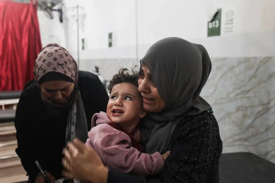 نقص الوقود يعلق معظم خدمات مستشفى "العودة" في غزة