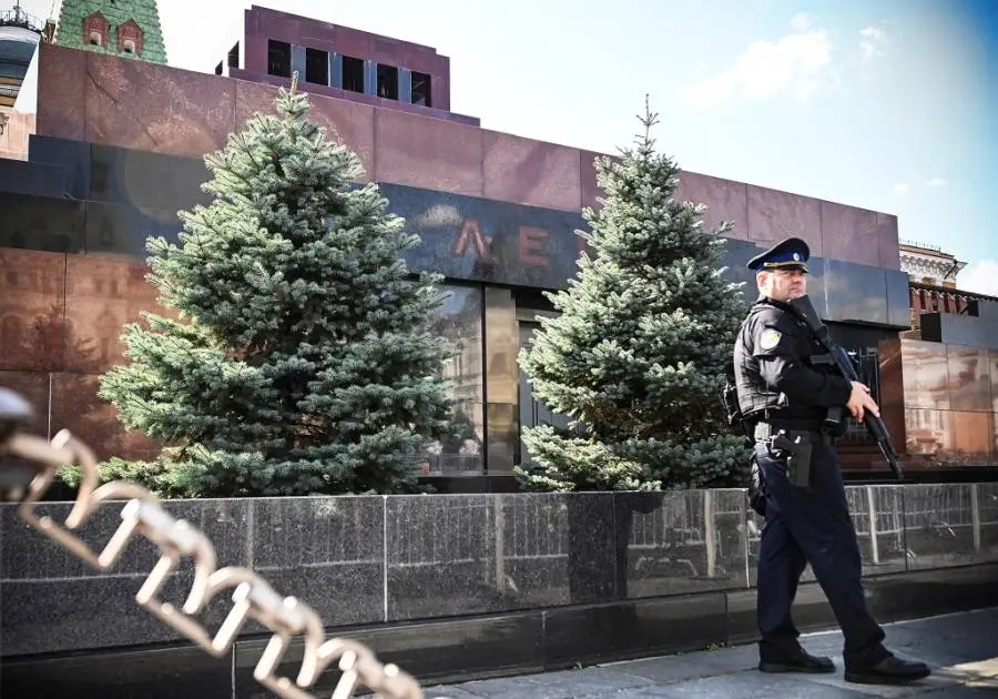 روسيا تسجن موظفا سابقا بوزارة الخارجية بتهمة التجسس لمصلحة أميركا