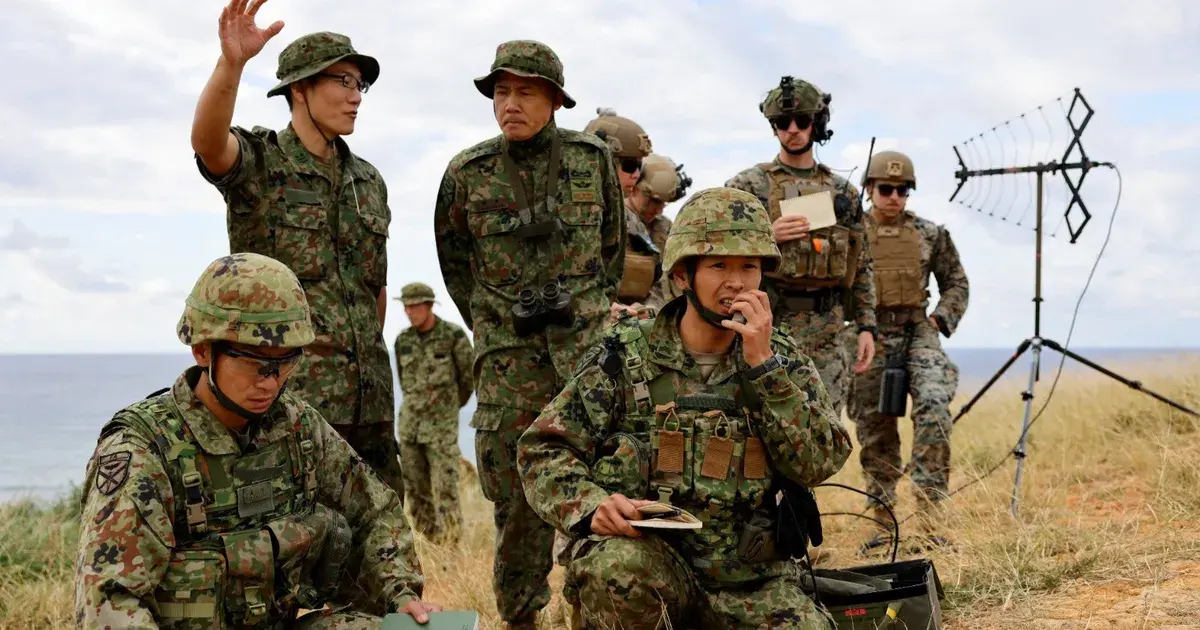 اليابان تقر أكبر موازنة دفاعية في تاريخها وسط تصاعد التوتر مع الصين