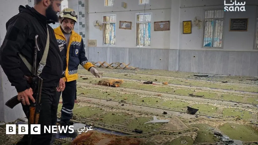 انفجار حمص: انفجار مسجد في حي وادي الذهب بحمص يخلف قتلى وجرحى - BBC News عربي