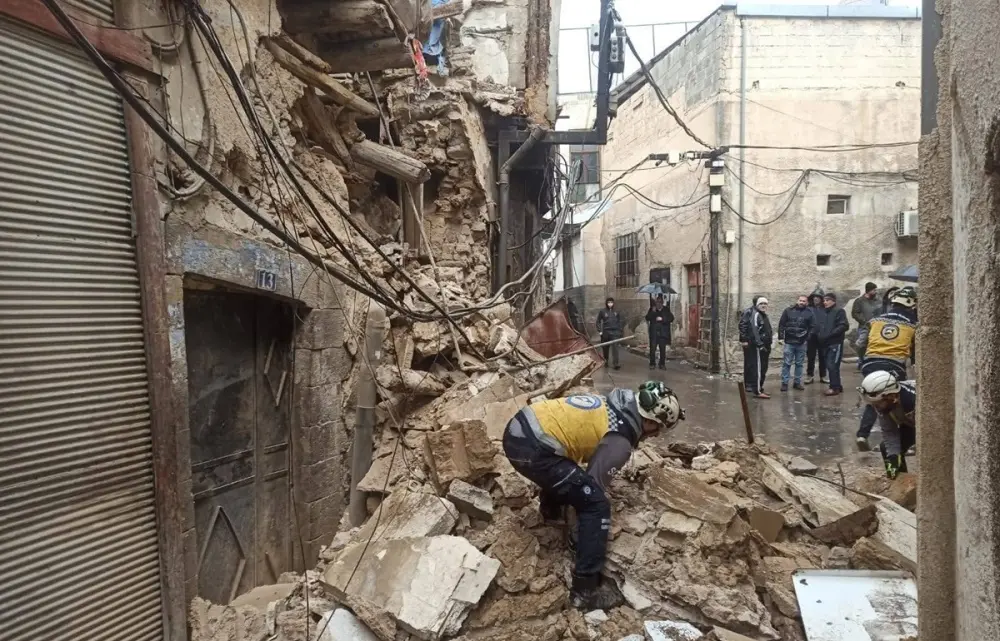 انهيار منزل في دمشق القديمة جراء الأمطار دون إصابات