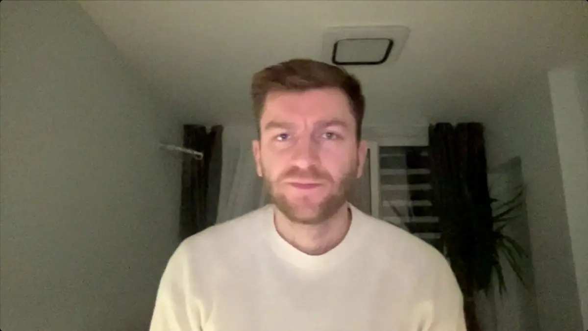 روسيا تشن هجمات كبيرة قبيل محادثات ترامب وزيلينسكي.. وصحفي يصف ما يحدث