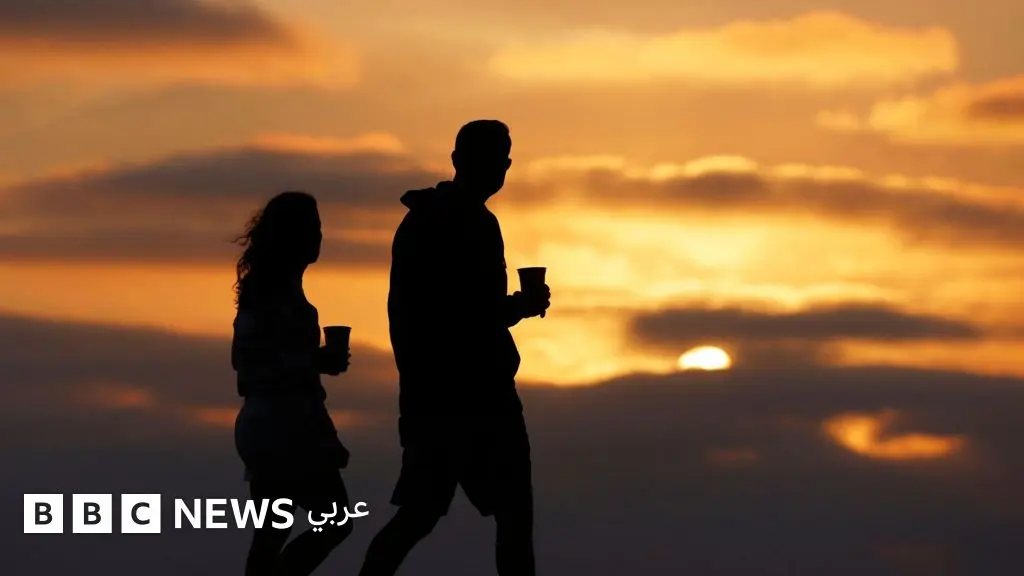 من "ركود العلاقات" إلى "ركود الإعجاب"، ما الذي ننتظره في عام 2026؟ - جولة الصحافة - BBC News عربي