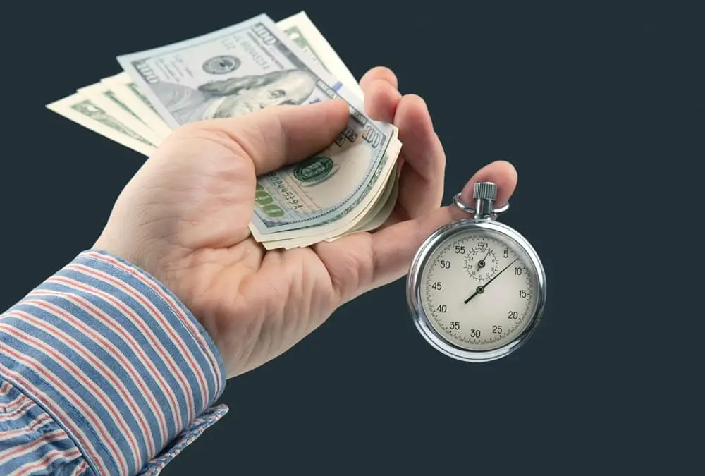 كيف تساعدك ساعة «أبل» على العمل؟