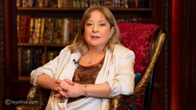 عمر فاروق الفيشاوي يكشف وصية والدته سمية الألفي قبل رحيلها