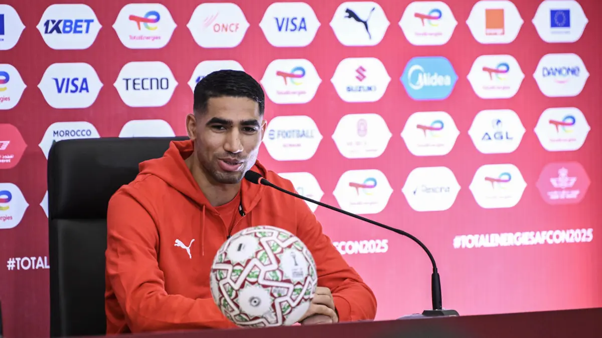 أمم أفريقيا: حكيمي يشارك في مواجهة المغرب ضد زامبيا ويدعو الجمهور للوقوف خلف الأسود