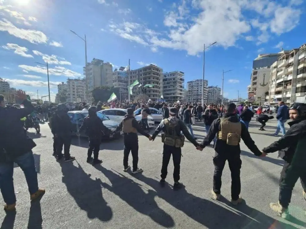 عودة الاستقرار إلى الساحل بعد مواجهات دامية